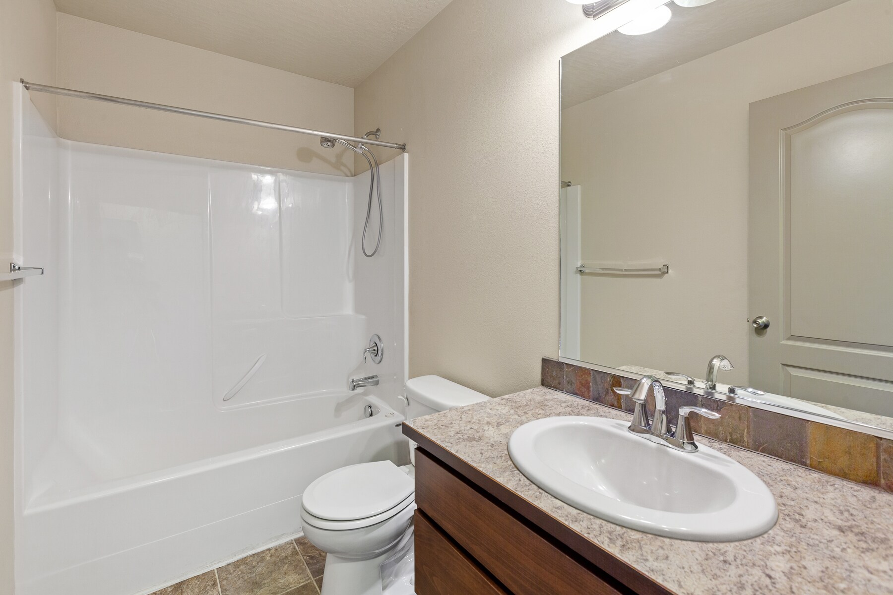 Building Photo - 4580 W Magrath Dr