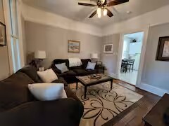 Building Photo - 3729 N Seminary Ave