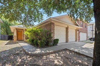 Building Photo - 3201 Wickham Ln