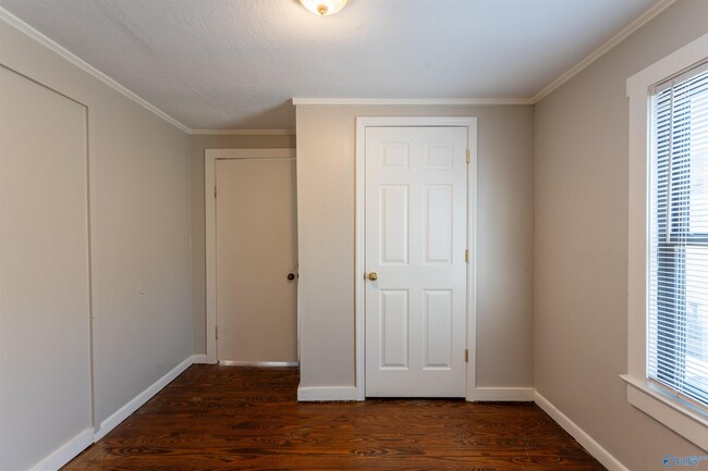 Building Photo - 1421 Rison Ave NE