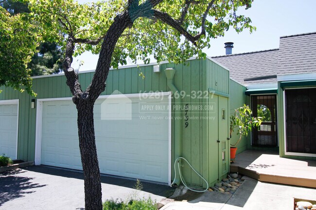 Building Photo - 3739 Clayton Rd