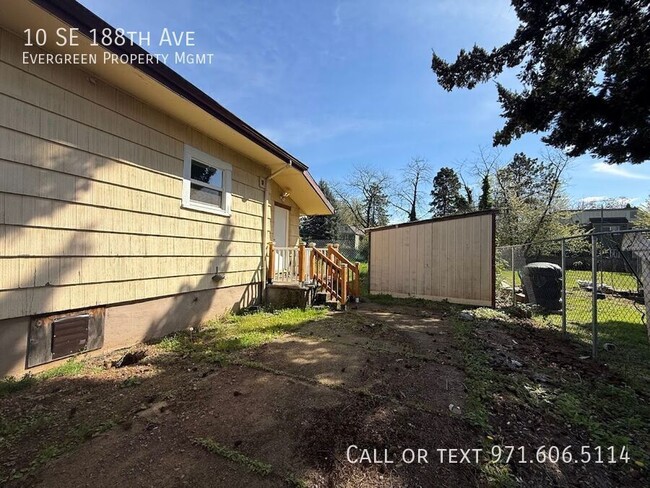 Building Photo - 10 SE 188th Ave
