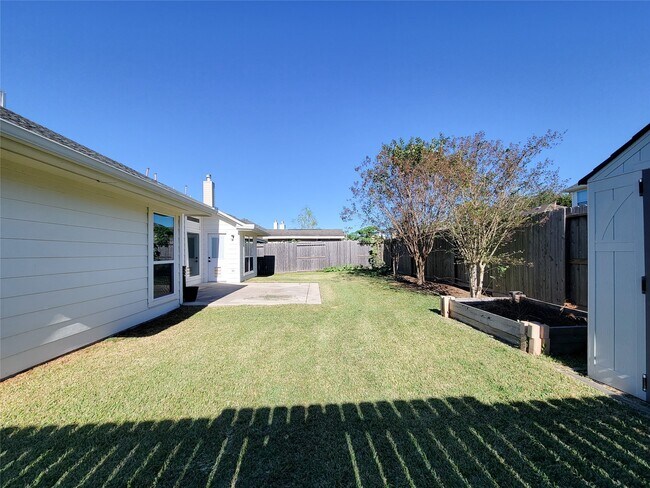 Building Photo - 8402 Major Blizzard Dr