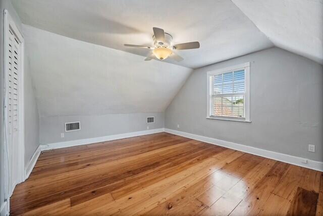Building Photo - 424 51st St