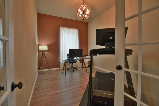Building Photo - 127 Lightfoot Trail