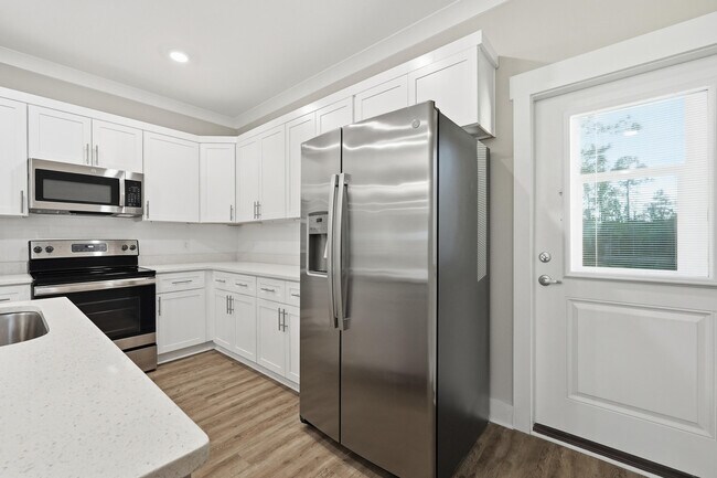 Building Photo - 235 Date Palm Ln