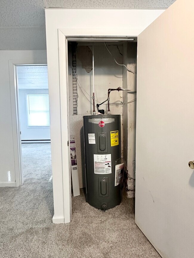 Building Photo - 123 High St