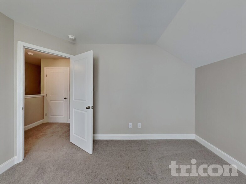 Building Photo - 25 Fish Whistle Ct