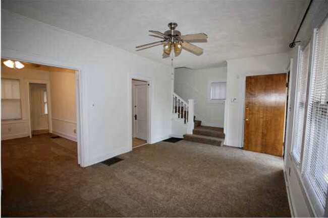 Building Photo - 725 Heywood Ave