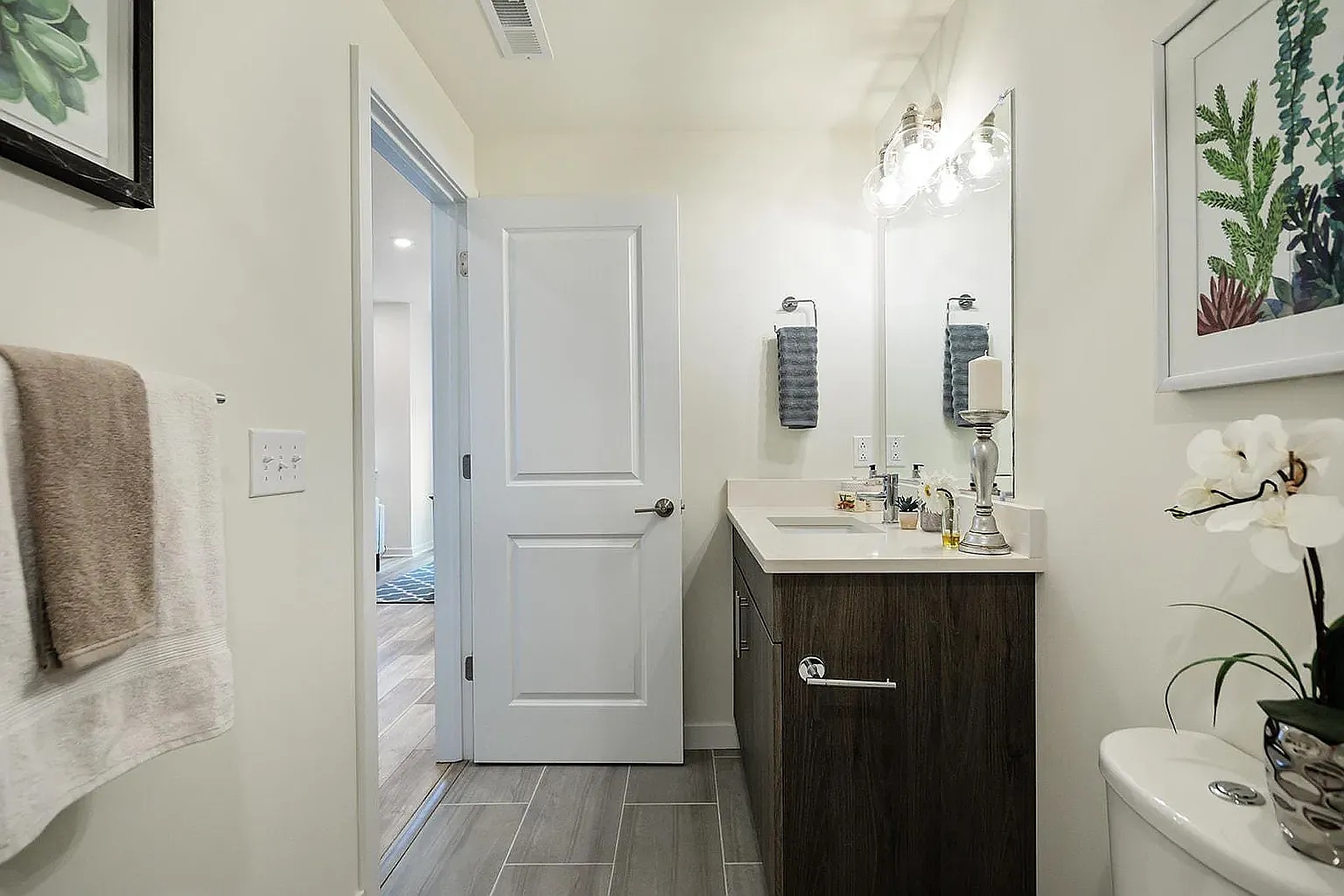 Building Photo - 1651 N 5th St