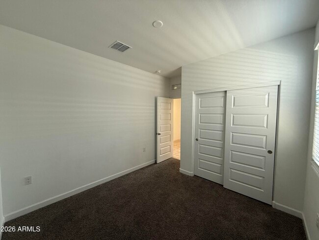 Building Photo - 9699 S Mara Dr