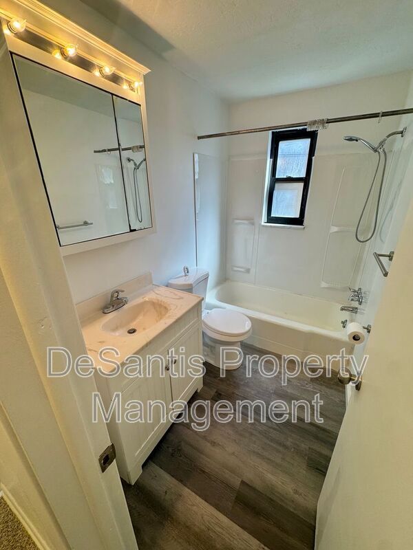 Building Photo - 229-231 Marylea Avenue