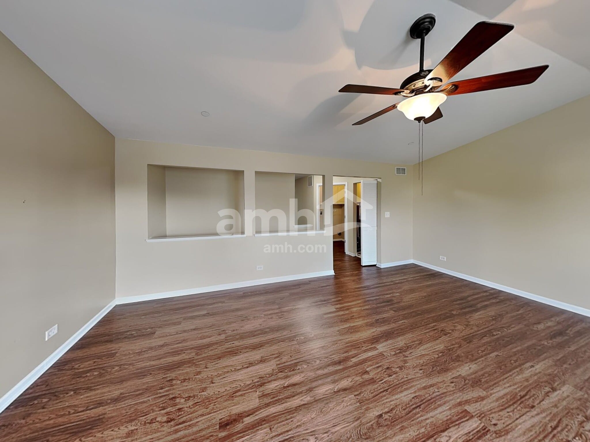 Building Photo - 4588 Camden Ln