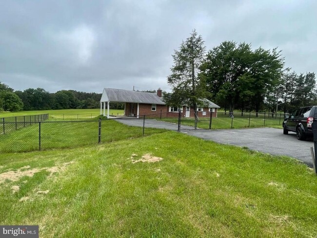 Building Photo - 14606 Bristow Rd
