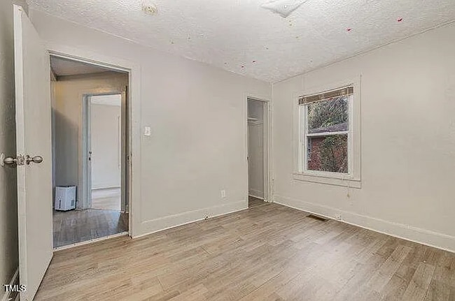 Building Photo - 1103 Hood Ave