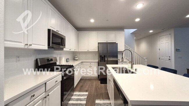 Building Photo - 12542 Ilona St