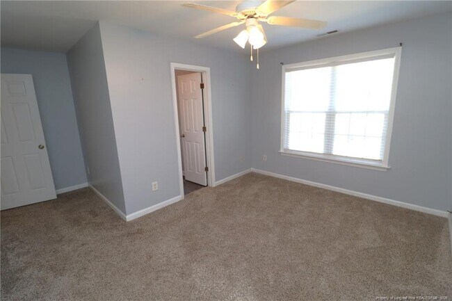 Building Photo - 410 Whitehall Ct