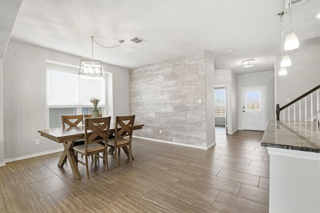 Building Photo - 4 Bedroom Home for Rent in San Antonio with Solar Panels – Cinco Lakes Move-In Ready!