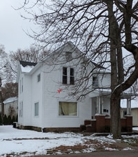 Building Photo - 220 S 8th St