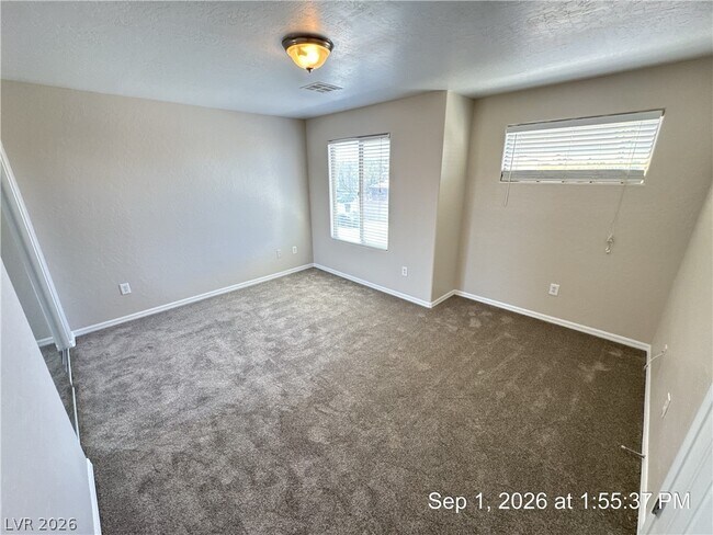 Building Photo - 6854 N Inca Jay Ct