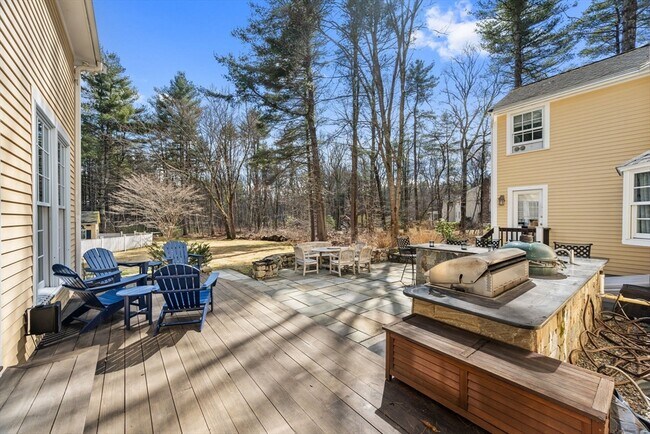 Building Photo - 71 Old Pickard Rd