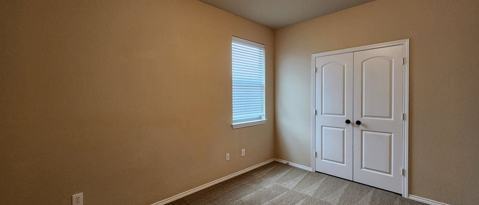 Building Photo - 1028 Brown Rock Dr