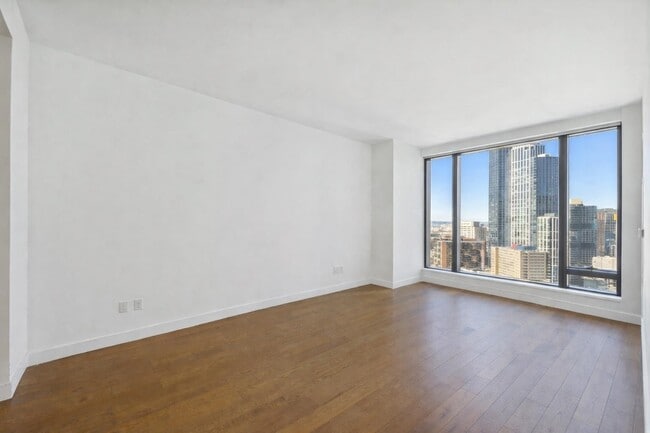 Building Photo - 99 Hudson St