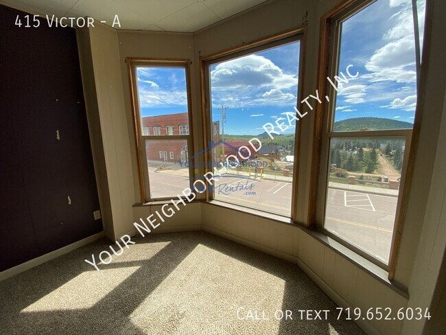 Building Photo - 415 Victor-A