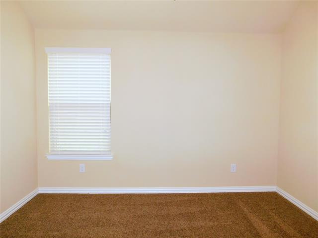 Building Photo - 3921 Roxbury St