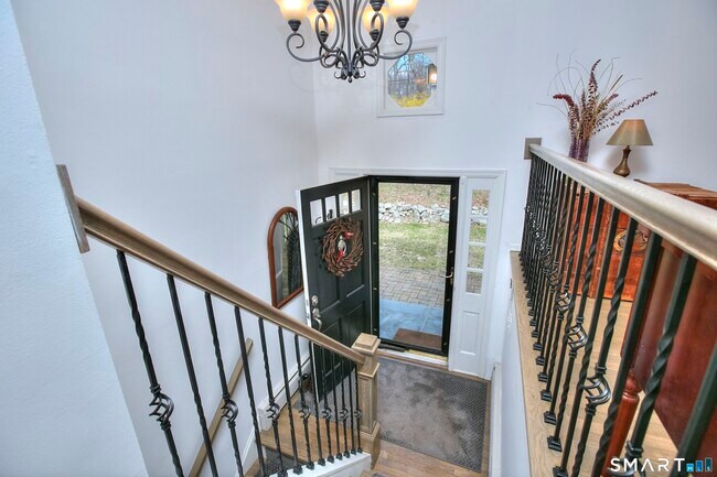 Building Photo - 7 Richmond Hill Rd