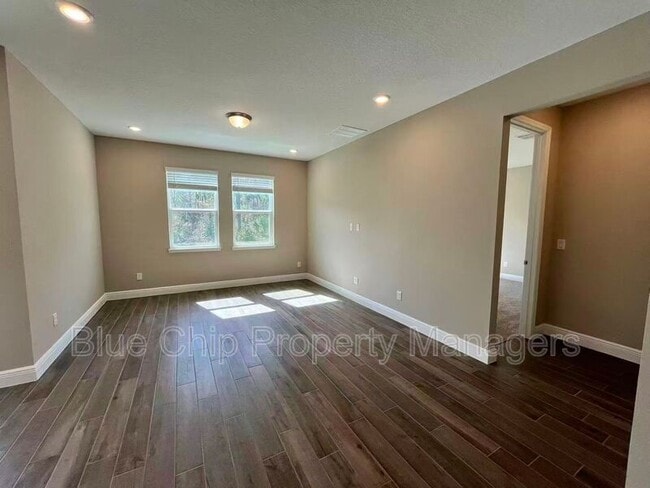 Building Photo - 368 Birkdale Dr