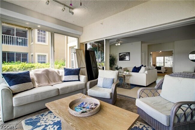 Building Photo - 28044 Cavendish Ct