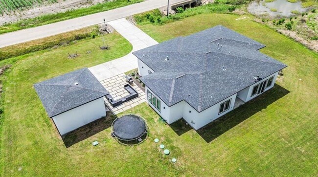 Building Photo - Rent to Own