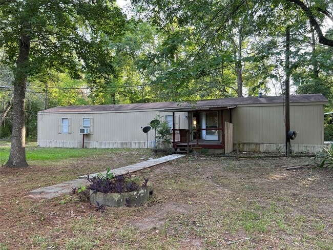 Primary Photo - 27614 Southland Dr