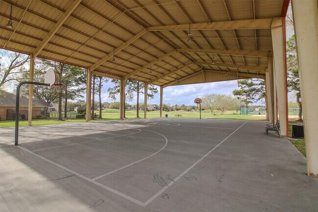 Building Photo - 11815 Canyon Mills Dr