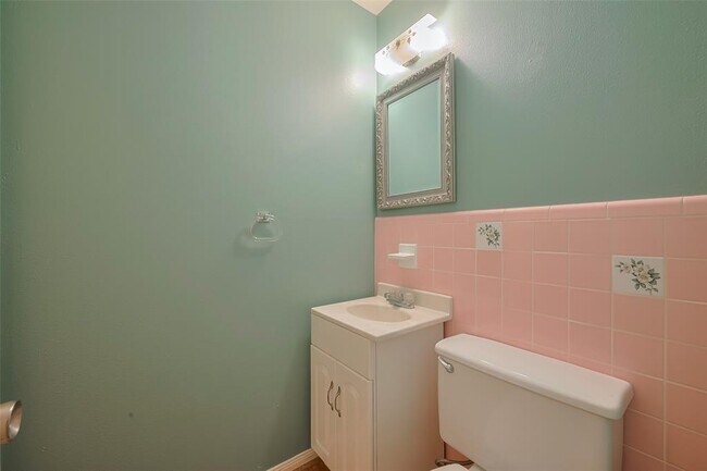 Building Photo - 7906 Braesview Ln