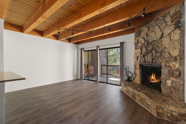 Building Photo - Incline Village: Condo - 3 Bedrooms, 2 Full Bathrooms, 1 Car Garage, Low Elevation, Centrally Loc...