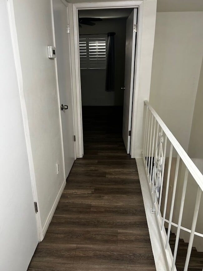 Building Photo - Single Family Home located in Southwest Ba...