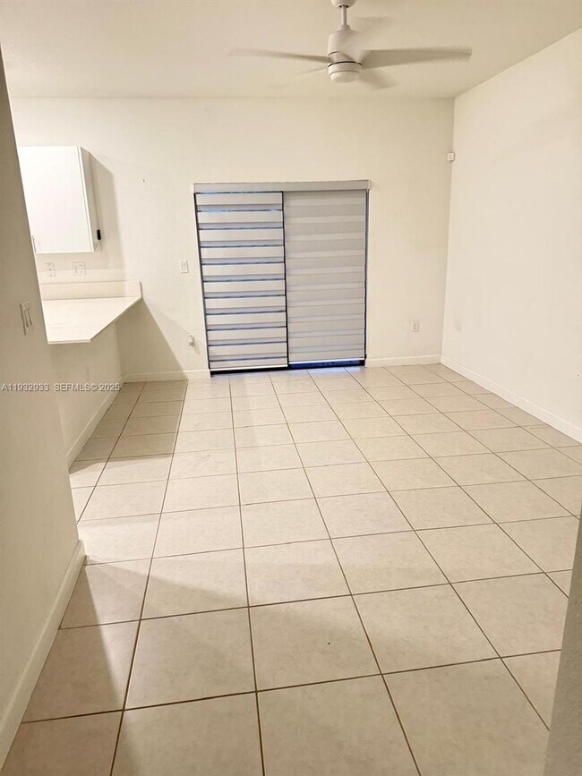 Building Photo - 12916 SW 233rd Terrace