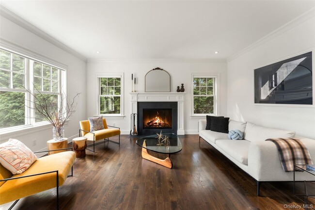 Building Photo - 20 Brookline Rd