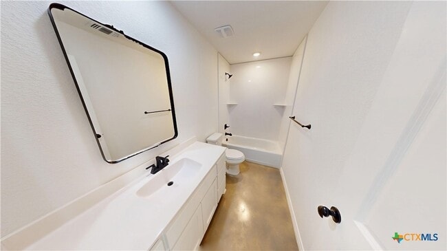 Building Photo - 905 Smoke Tree Ln