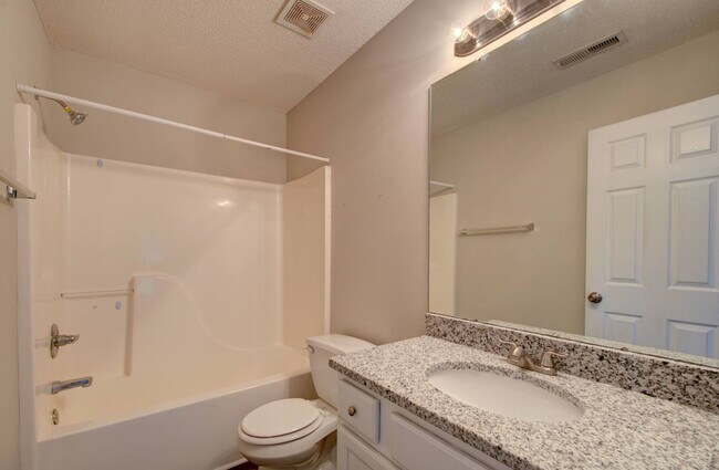 Building Photo - 120 Railroad Ridge Rd