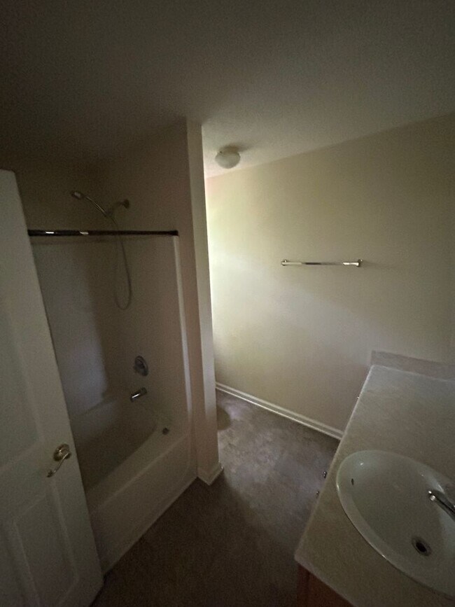 Building Photo - 110 Widgeon Dr