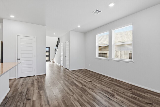 Building Photo - 18508 Meadow Point Ln