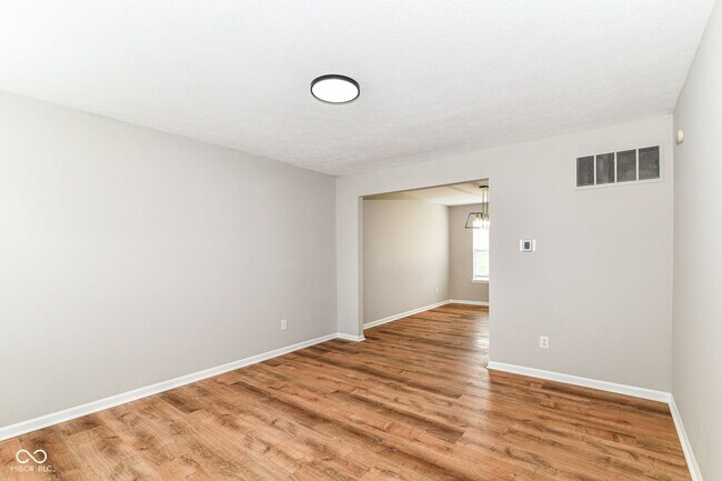 Building Photo - 6040 Portwood Ct