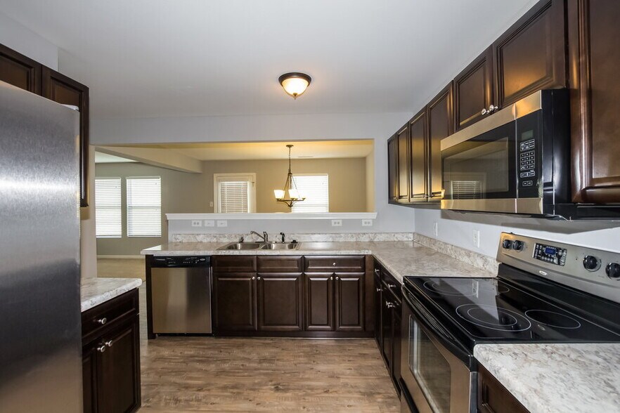 Building Photo - 4214 Quinn Drive