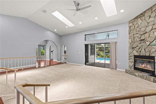 Building Photo - 9447 Ashley Dr