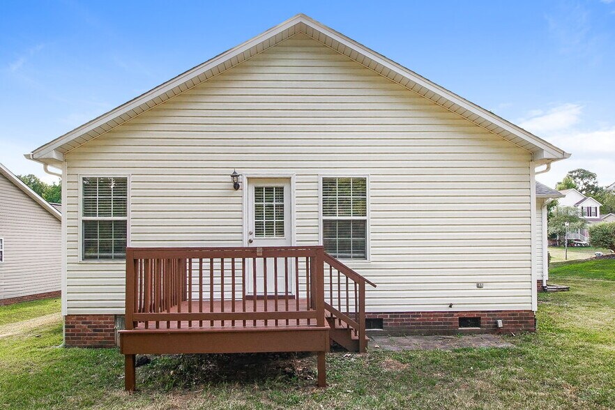 Building Photo - 971 Avery Ct