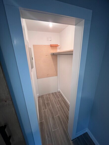 Building Photo - 100 Pecan Park Dr