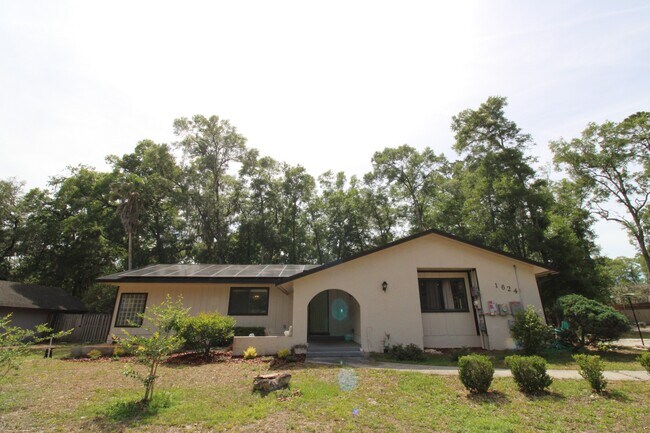 Building Photo - 1624 SW 77th Terrace